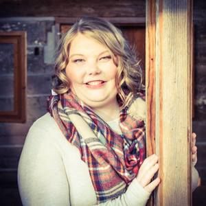 Meet your Posher, Holly